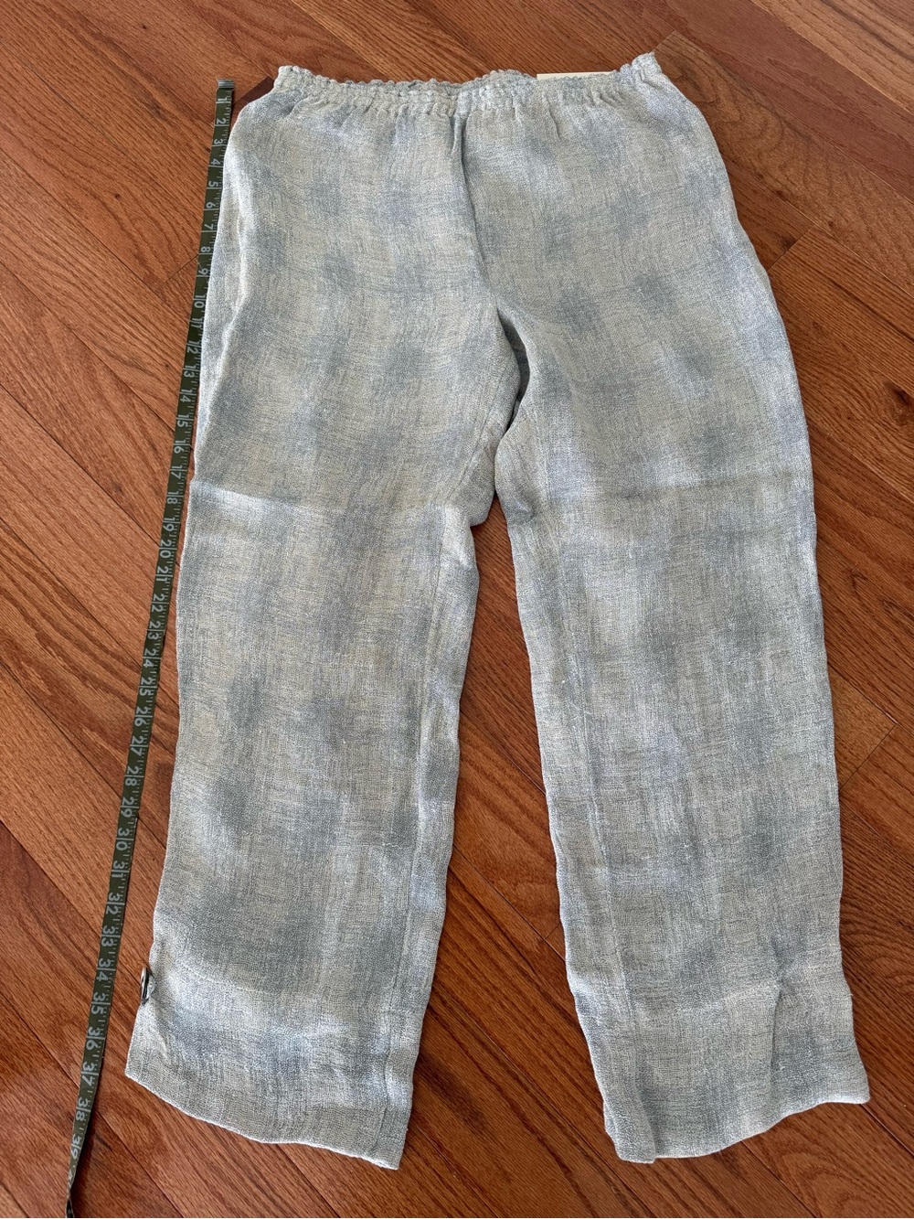 Soft Surroundings Light Gray Cropped Linen Pants